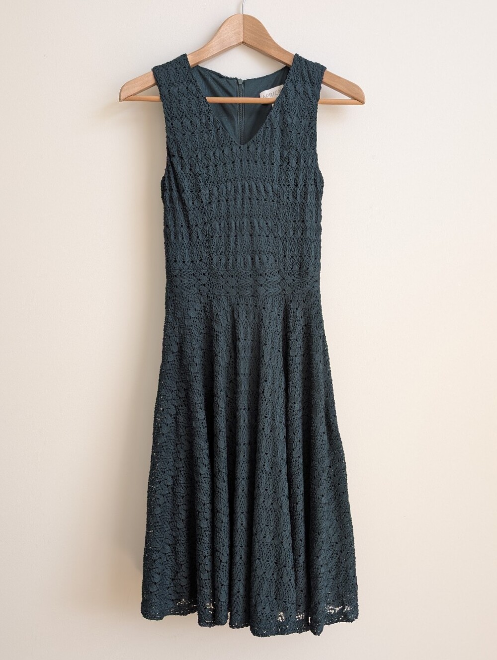NWT XS Apricot Dark Forest Green Soft Lace Sleeveless Midi Flare Dress